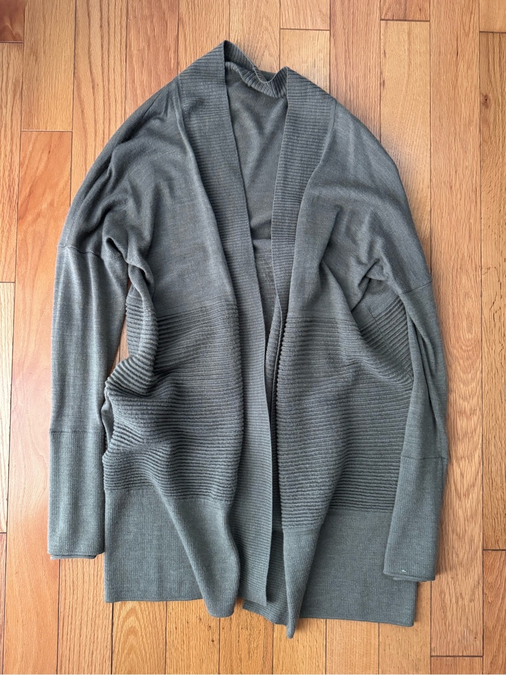 Lululemon Sit in Lotus Wrap II